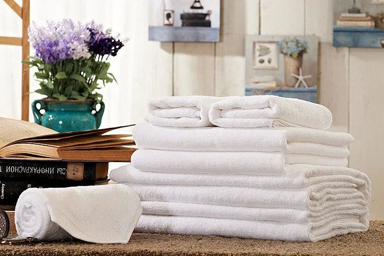 城市与制服对话